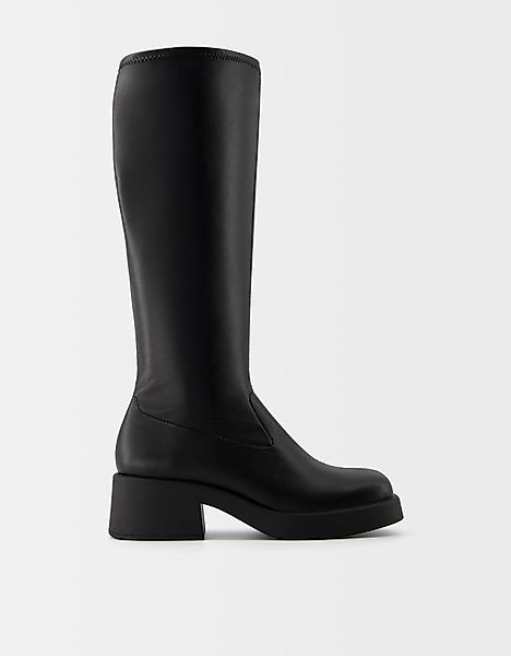 Bershka Körpernah Geschnittene Flache Stiefel Damen 39 Schwarz günstig online kaufen