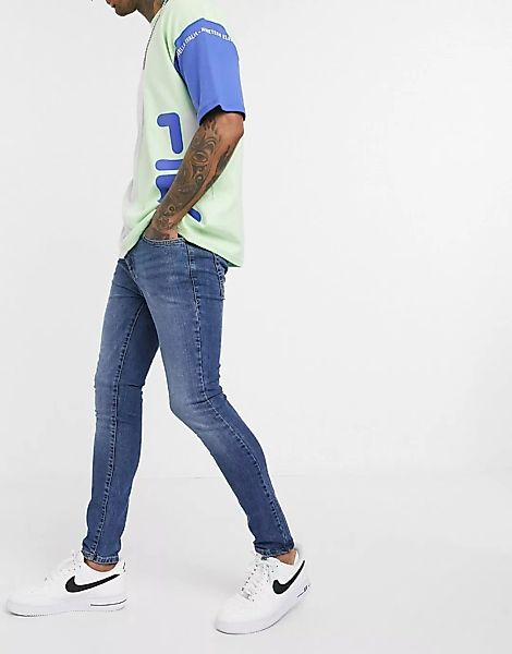 New Look – Mittelblaue Spray on-Jeans günstig online kaufen