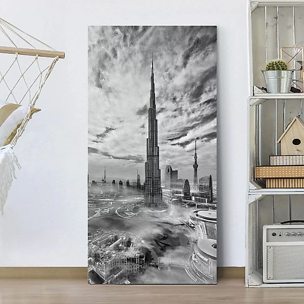 Leinwandbild Schwarz-Weiß - Hochformat Dubai Super Skyline günstig online kaufen