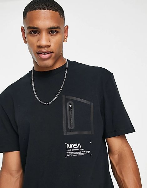River Island – T-Shirt in Schwarz mit NASA -Logo und Brusttasche günstig online kaufen
