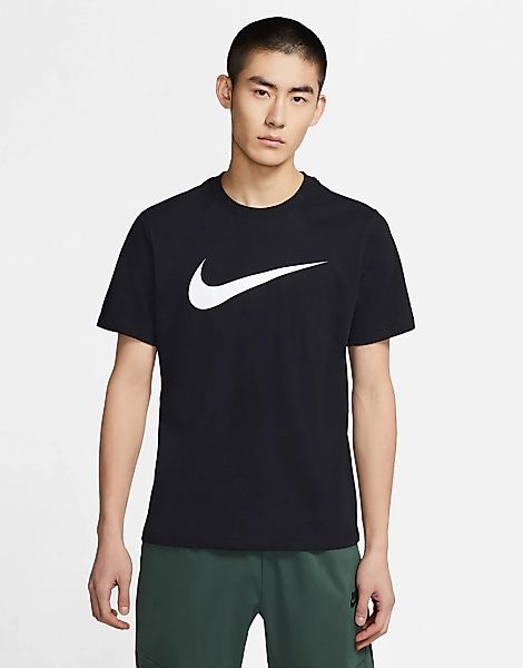 Nike – T-Shirt mit Logo in Schwarz günstig online kaufen