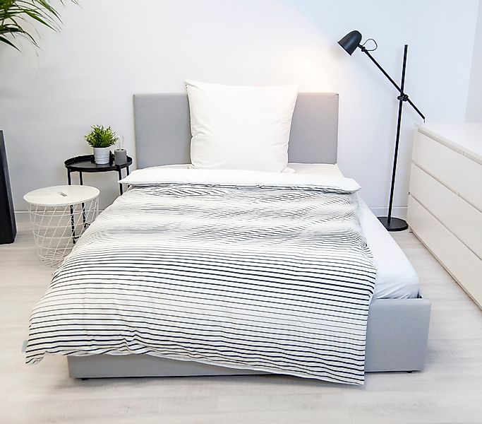 Bench. Wendebettwäsche Bench, Renforcé, mit Schriftzug günstig online kaufen