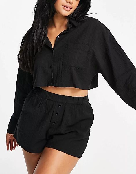 Topshop – Pyjama aus Hemd und Shorts in Schwarz mit Noppenstruktur günstig online kaufen