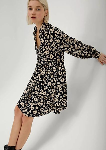 QS Minikleid Crêpe-Kleid mit Allover-Print Raffung, Volants günstig online kaufen