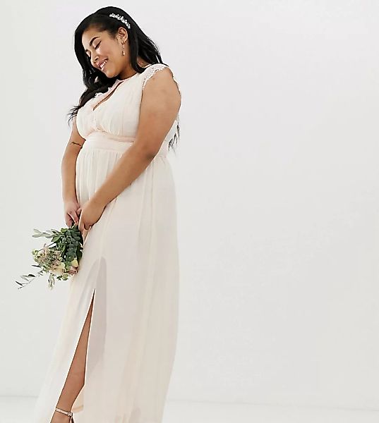 TFNC Plus – Maxi-Brautjungernkleid mit Spitzenbesatz-Rosa günstig online kaufen