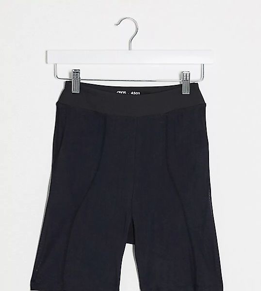 ASOS 4505 – Tall – Booty-Shorts mit Netzstofflage-Schwarz günstig online kaufen