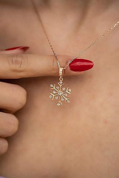 Einzelstück Charm-Kette Snow Crystal Halskette mit Schneeflocke Anhänger 92 günstig online kaufen