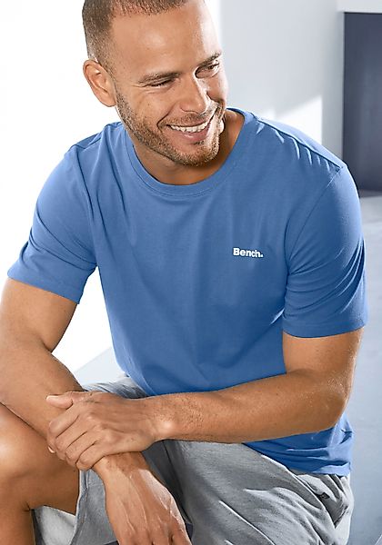 Bench. Loungewear T-Shirt mit kleinem Markenaufdruck günstig online kaufen