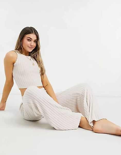 New Look – Gerippte Lounge-Hose in Creme mit weitem Bein-Weiß günstig online kaufen
