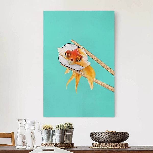 Leinwandbild Tiere - Hochformat Sushi mit Goldfisch günstig online kaufen