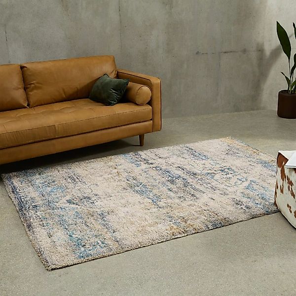 Ilyass Teppich (160 x 230 cm), Marineblau und Antik-Gold - MADE.com günstig online kaufen