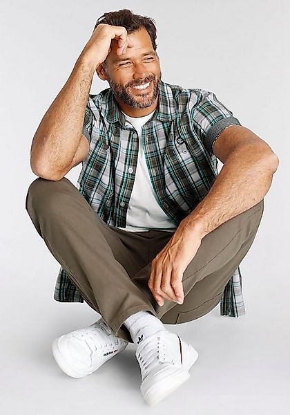 Man's World Kurzarmhemd mit kleinem Brustprint günstig online kaufen