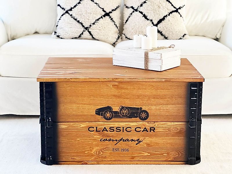 Holztruhe "Classic Car" hellbraunes Kiefernholz im Vintage-Look günstig online kaufen