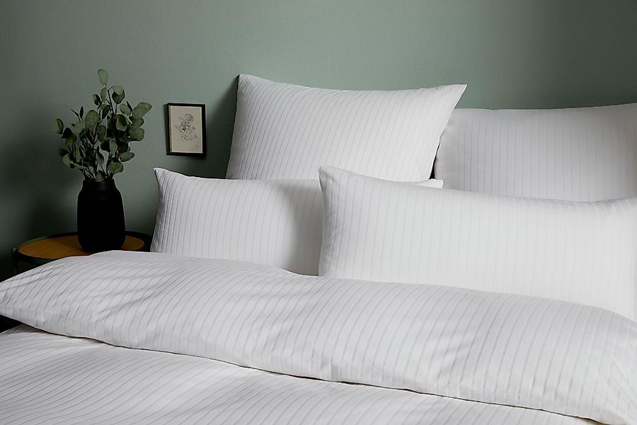 Elegante Bettwäsche "Solid Stripe" 2 Stk. tlg. angenehmes Hautgefühl günstig online kaufen