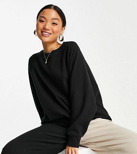 ASOS DESIGN Petite – Sportliches, extrem übergroßes Sweatshirt in Schwarz günstig online kaufen