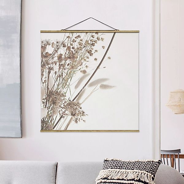 Stoffbild mit Posterleisten Bouquet aus Ziergras und Blüten günstig online kaufen