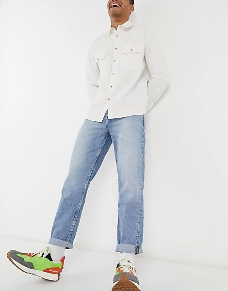 ASOS DESIGN – Gerade, kurz geschnittene Jeans in hellblauer Vintage-Waschun günstig online kaufen