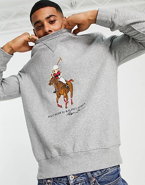 Polo Ralph Lauren – Sweatshirt in Kalkgrau mit aufgedrucktem Bären-Polospie günstig online kaufen