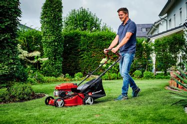 Einhell Benzinrasenmäher "GC-PM 40/2 S" mit Radantrieb günstig online kaufen