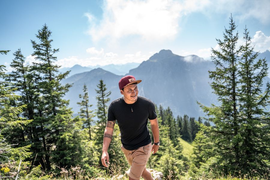 Jumping Bird Snapback Cap günstig online kaufen