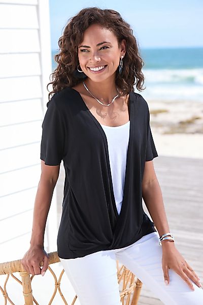 LASCANA Kurzarmshirt in zweilagiger Optik und tiefem Rundhals-Ausschnitt günstig online kaufen