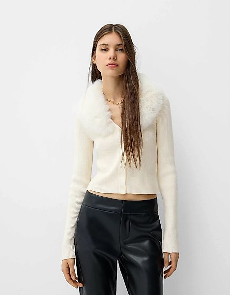 Bershka Jacke Mit V-Ausschnitt Kunstfell Damen S Weiss günstig online kaufen