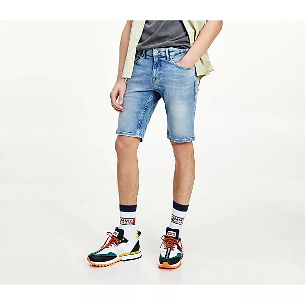 Tommy Jeans – Scanton – Schmal geschnittene Jeansshorts in heller Hampton-W günstig online kaufen