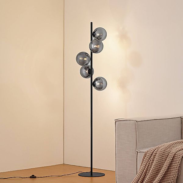 Lindby Stehleuchte Orbelia, schwarz, 5-flammig, Glas günstig online kaufen