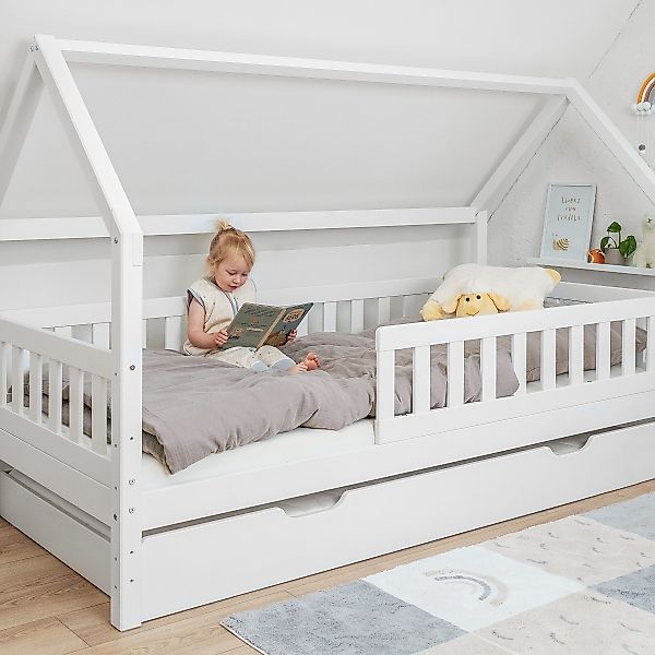 Ehrenkind Hausbett Lille aus massivem Kiefernholz günstig online kaufen