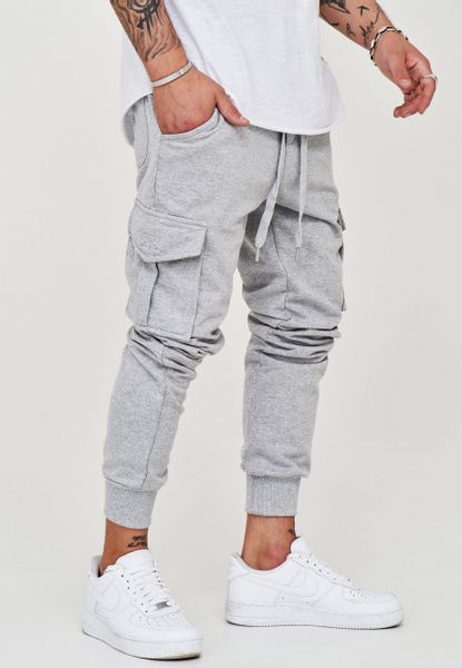 behype Trainingshose "MATAY" mit praktischen Cargotaschen günstig online kaufen