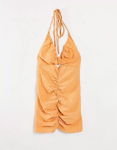 Missguided – Neckholder-Kleid mit Rüschung und Zierausschnitten in Pfirsich günstig online kaufen