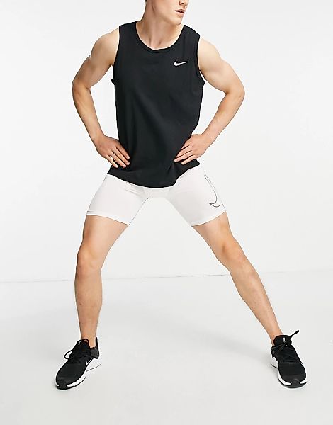 Nike – Pro Training Dri-FIT – Baselayer-Shorts in Weiß günstig online kaufen