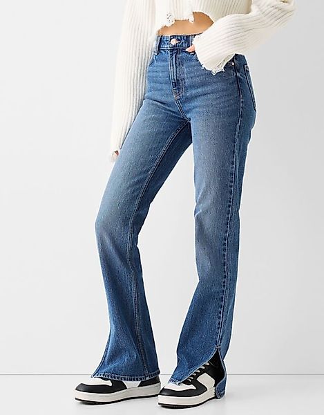 Bershka Bequeme Jeans-Schlaghose Mit Seitlichem Schlitz Damen 44 Blau günstig online kaufen
