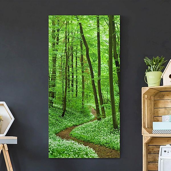 Leinwandbild Wald - Hochformat Romantischer Waldweg günstig online kaufen