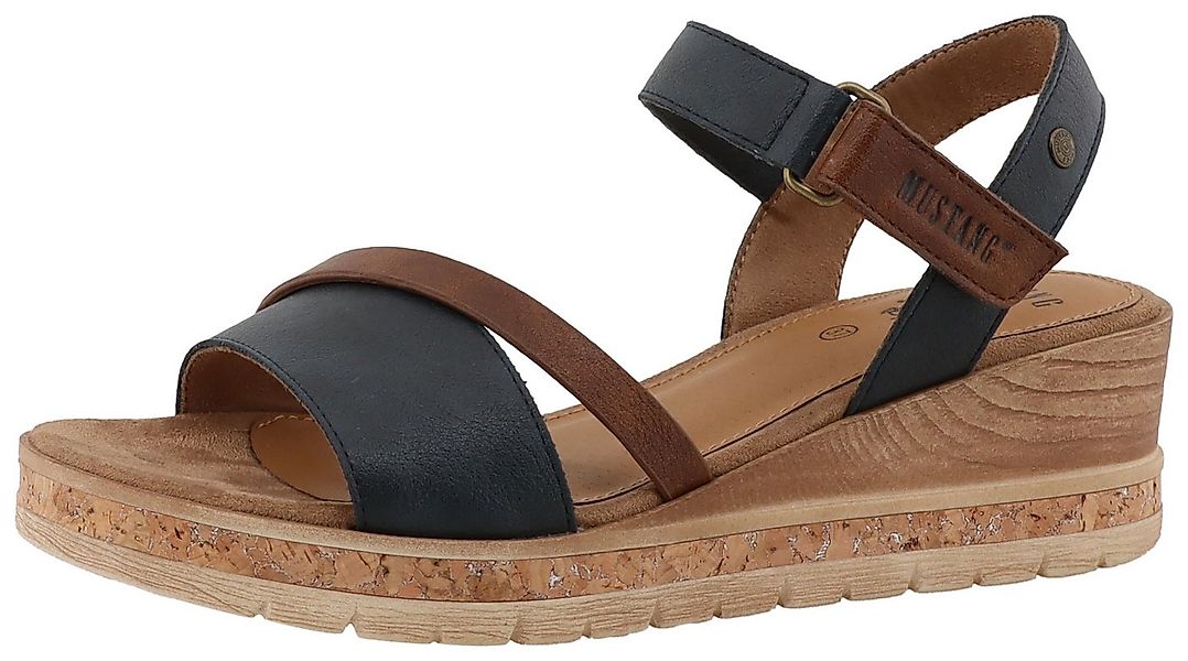 Mustang Shoes Ileana Keilsandalette Riemchensandale, Sommerschuh mit Logopr günstig online kaufen