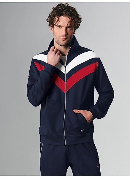 Trigema Sweatjacke "TRIGEMA Sweatjacke mit praktischen Taschen", 1 Stk. günstig online kaufen