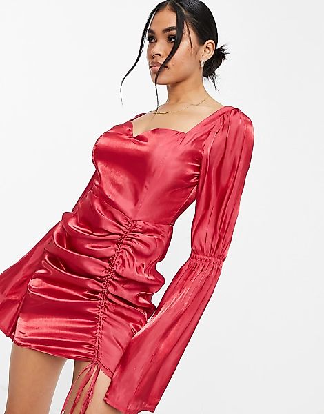 Missguided – Minikleid aus Satin in Rosa mit Volantärmeln günstig online kaufen