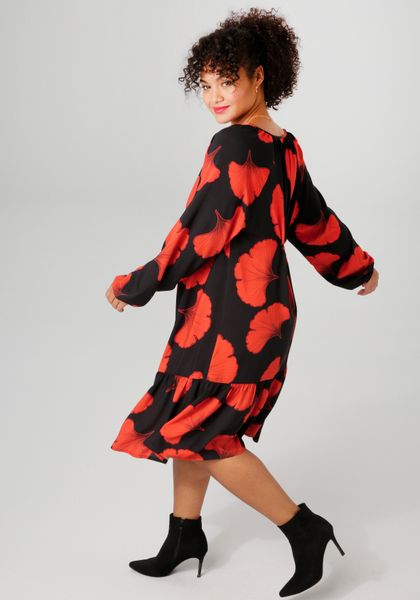 Aniston PLUS Sommerkleid Mit großflächigem Blütendruck günstig online kaufen