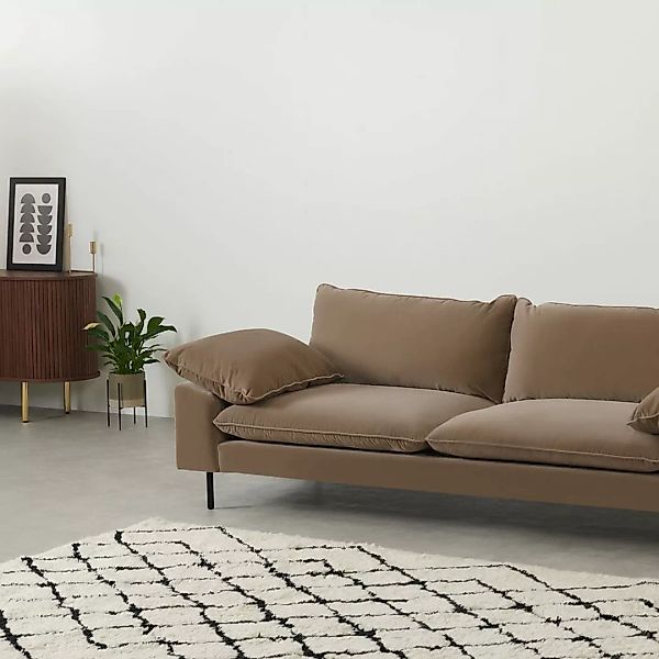 Fallyn 3-Sitzer Sofa, Samt in Nerzbraun - MADE.com günstig online kaufen