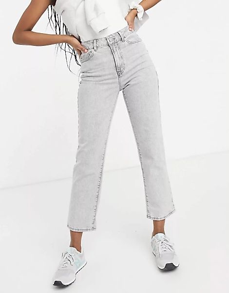 New Look – Jeans mit geradem Beinschnitt in Blassgrau günstig online kaufen