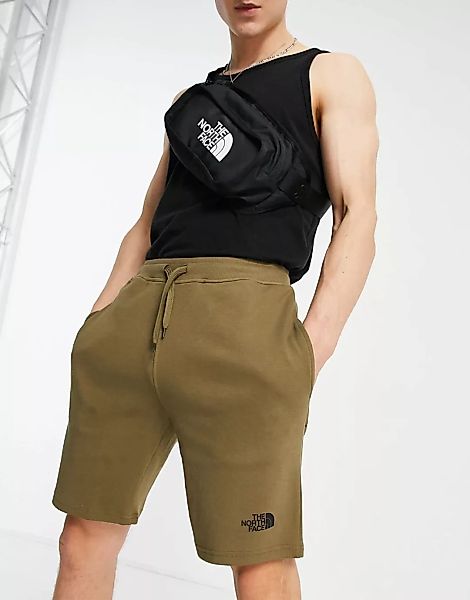 The North Face – Graphic – Shorts mit Print in Khaki-Grün günstig online kaufen