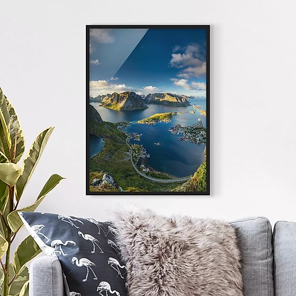 Bild mit Rahmen Strand - Hochformat Fjordblick in Reinebringen günstig online kaufen