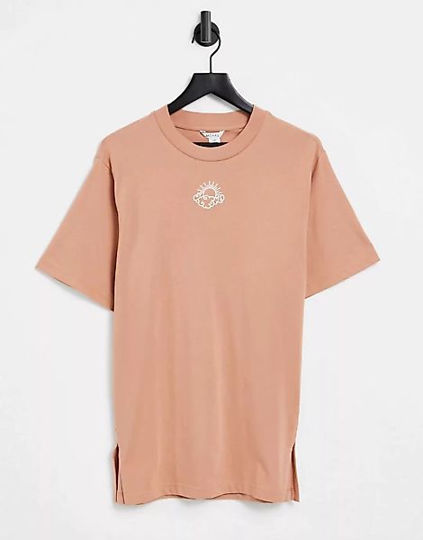 Monki – Tori – Kurzes T-Shirt-Kleid aus Bio-Baumwolle in Rosa mit aufgestic günstig online kaufen