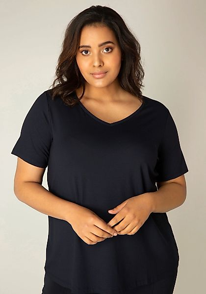 Base Level Curvy T-Shirt "Alba", mit V-Ausschnitt günstig online kaufen