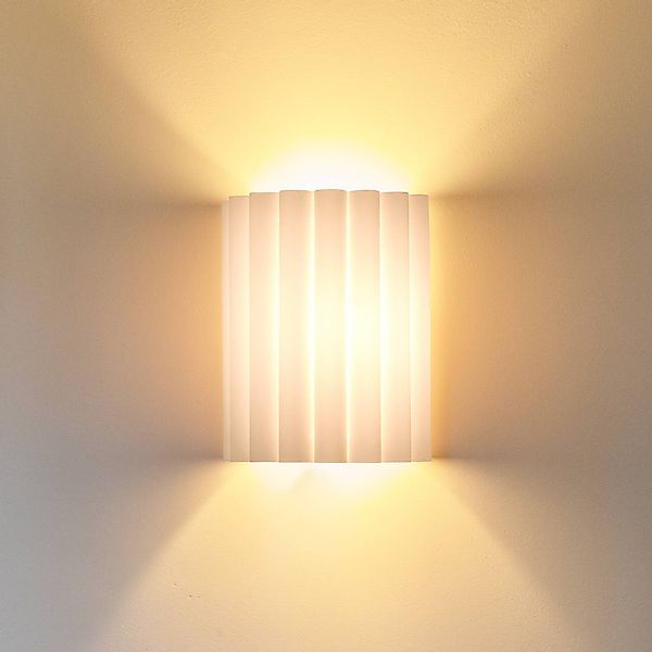 Wandleuchte Aria, weiß, Microfaser, E27 günstig online kaufen