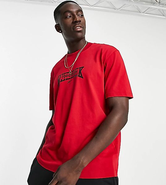Reebok – T-Shirt in Rot mit Grafiklogo, exklusiv bei ASOS günstig online kaufen