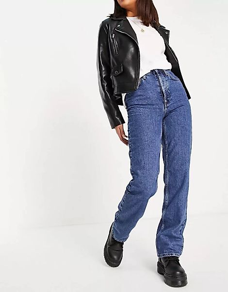 Topshop – Kort – Jeans aus Bio-Baumwollmix in Mittelblau günstig online kaufen