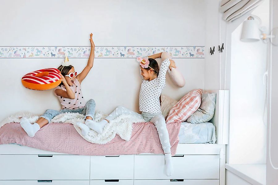 Marburg Kindertapete Motiv   matt Einhorn, moderne Tapete für Wohnzimmer Sc günstig online kaufen
