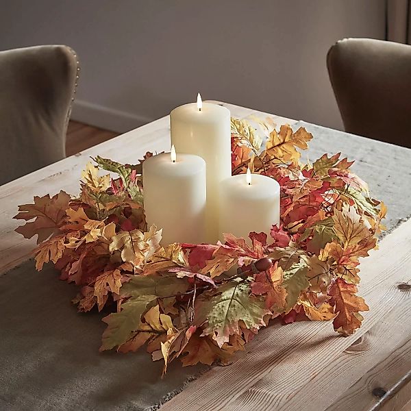 50cm Herbstkranz Eichenblätter mit Truglow® LED Kerzen günstig online kaufen