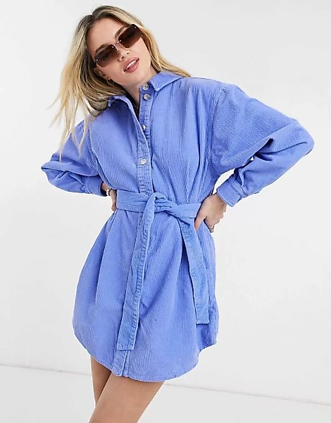 ASOS DESIGN – Oversize-Hemdkleid aus Cord-Denim in Kornblumenblau mit Gürte günstig online kaufen